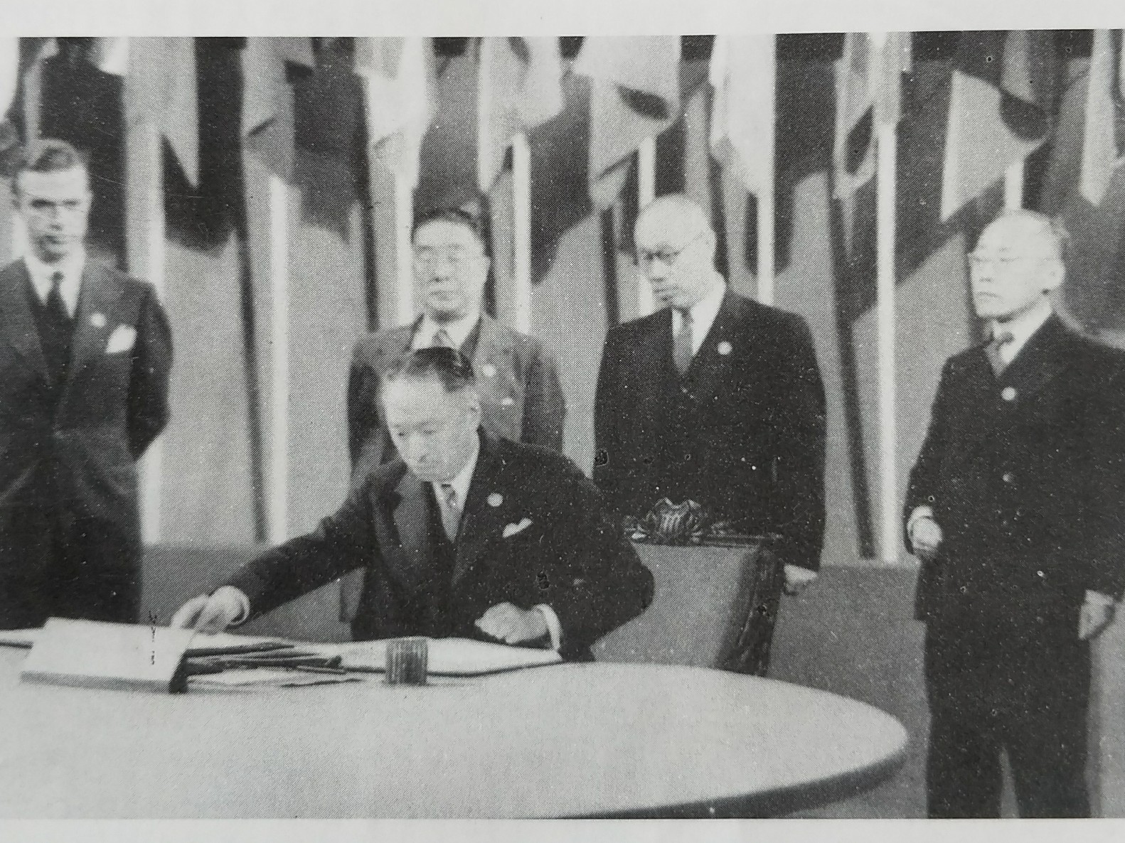 联合国宪章图片