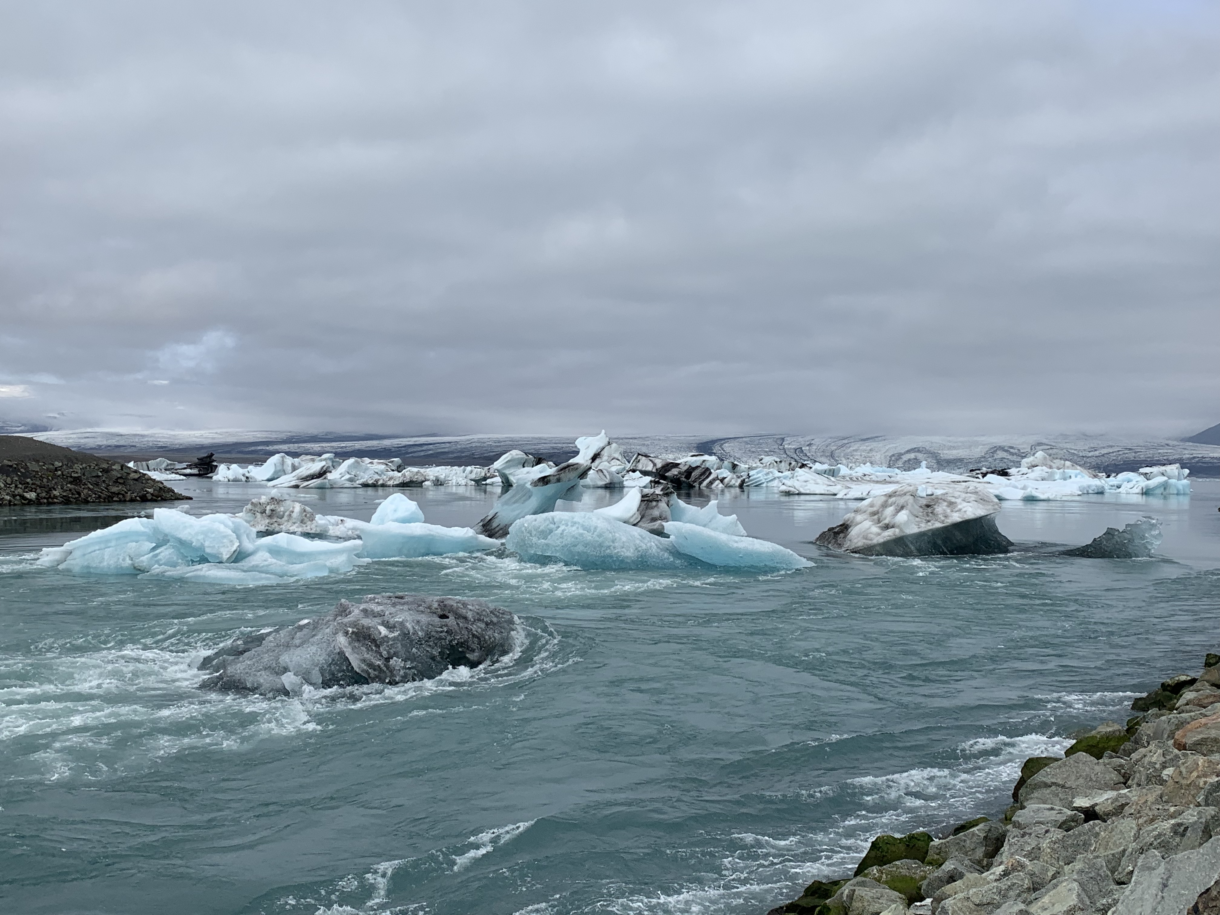 冰与火的冰岛国之旅