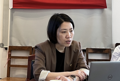 黄智静讲话